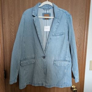 American Eagle Outfitters Light Blue Denim Blazer Jacket